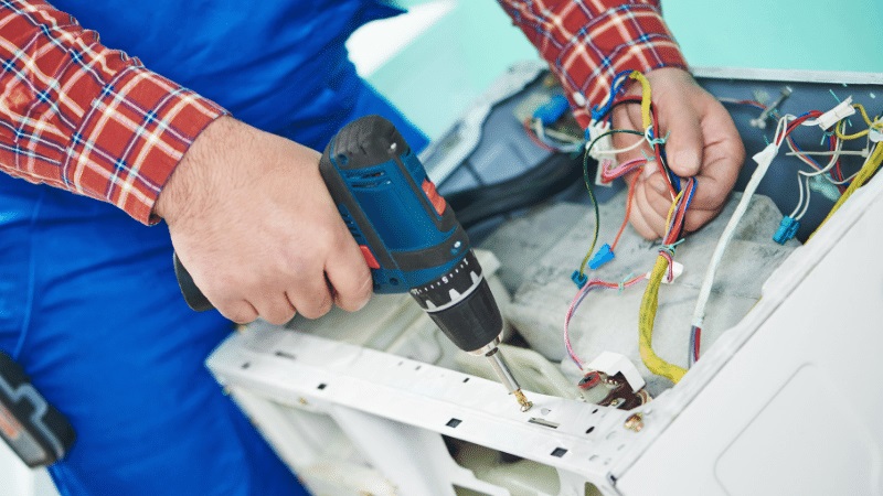 Turgutlu Franke Franke çamaşır makinesi kart tamiri – Su almama arızası orijinal parça ile giderildi. - Teknik servis örneği